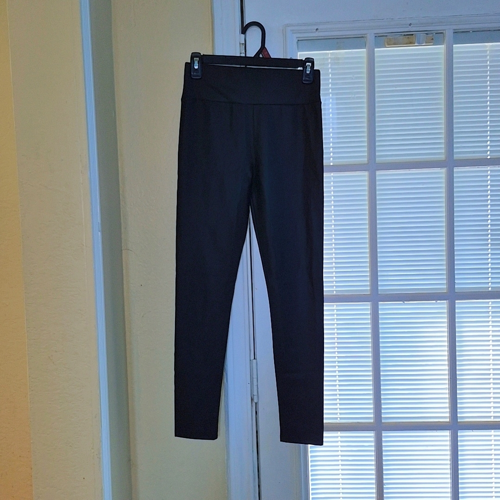 BB Dakota by Steve Madden Classic Black Leggings